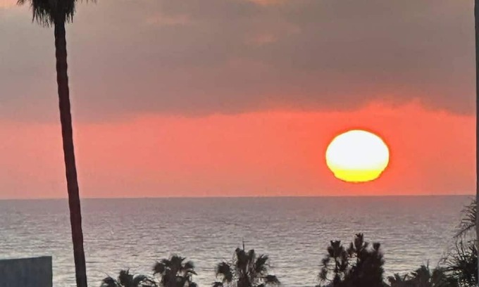 Sunset Cliffs House | °Heart of Ocean Beach°Ocean Views°1GIG Wifi Speed°
