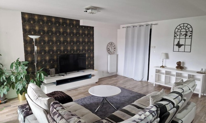 Bousse Apartment | Duplex apartment overlooking the Moselle