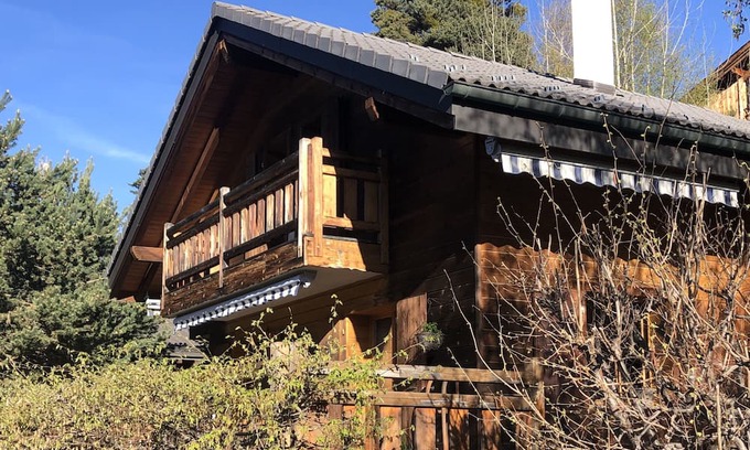 Chalais Ski Chalet | Family chalet, complete accommodation. Magnificent view