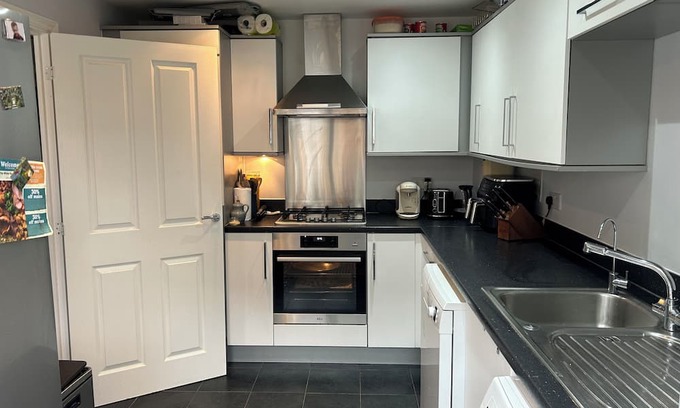 Andover House | Modern, comfortable 3-bedroom house in new development in Andover