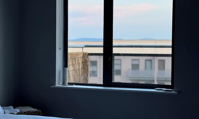 Finglas Apartment | Private Double Room & Private Bathroom