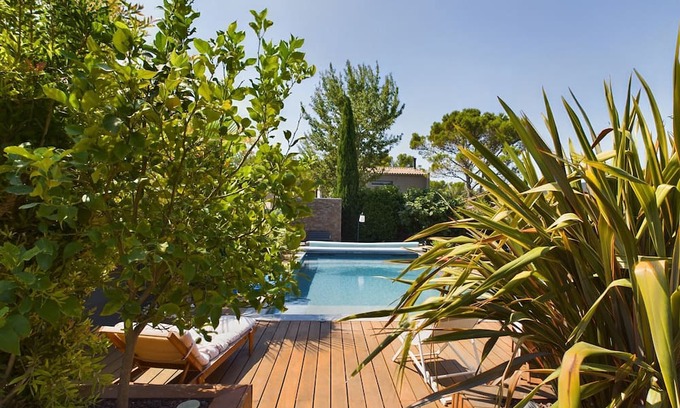 Cornillon-Confoux House | Villa Cornillon-Confoux, 3 bedrooms, 6 persons