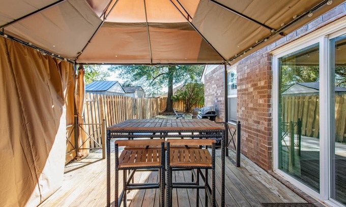 Whitemarsh Island House | NEW LISTING! Stay & Play: w/Game Room | Near Historic Savannah by RedAwning