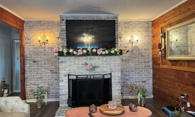 Genoa House | Lakeside Hideaway