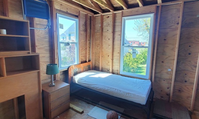 Dover Cabin | Camping Cabin 2nd fl With Sauna Access