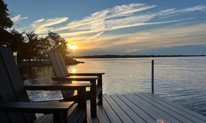 North Hero House | NEW! Gracious contemporary 5BR/5BA lake house with private beach