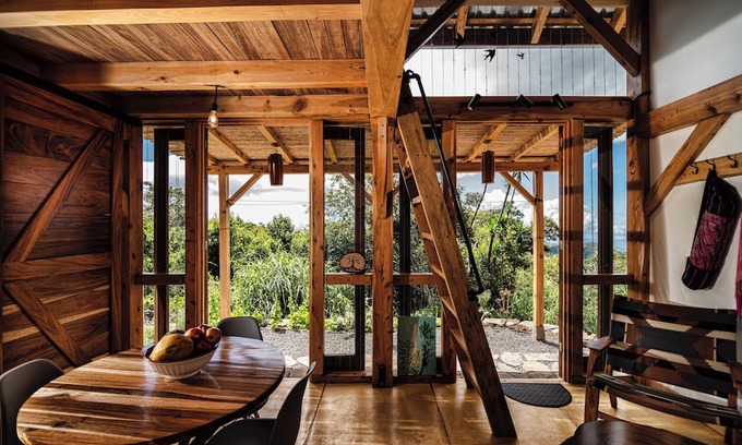 Monteverde House | Casita Acantilado Timber-Frame Tiny House in Monteverde