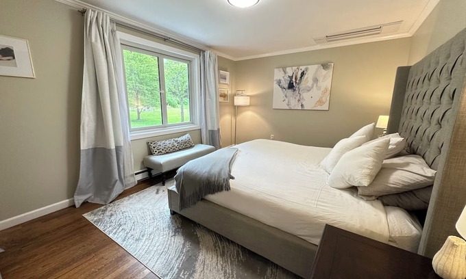 Amherst House | House in quiet, wooded neighborhood