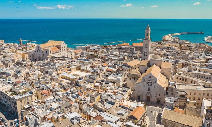 Turi Apartment | Penthouse at the "Sovereign" - In the heart of Puglia!