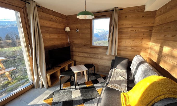 Crest-Voland Apartment | Apartment RDJ, nature, quiet, view Aravis and Mont Charvin, new
