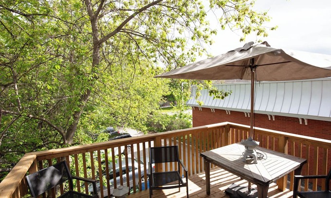 Peterborough Apartment | Hunter Street