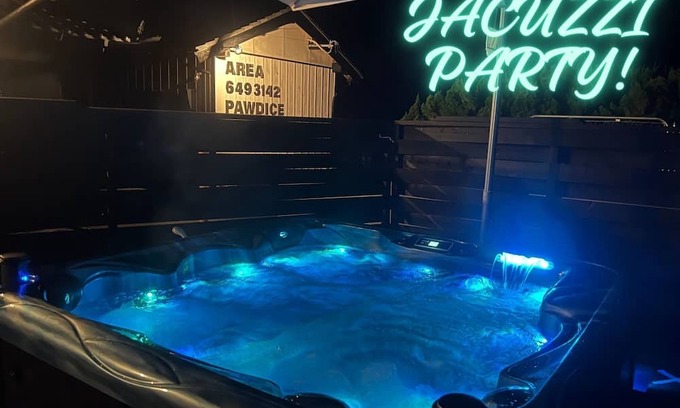 Esumi House | Room only plan equipped with jacuzzi and sauna / Nishimuro-gun Wakayama