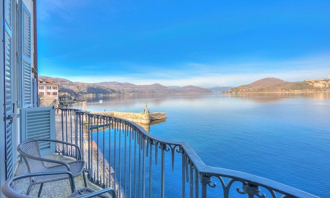 Arona Villa | La Dolce Vita Pied dans L' Eau