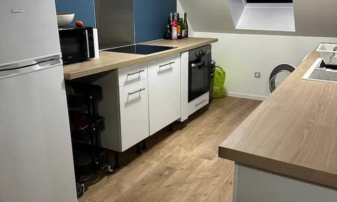 Ruille-en-Champagne Apartment | Homerez - Apt in Ruillé, Parking