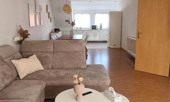 Sandershausen Apartment | Apartment 'Stilvolle Ferienwohnung' with Private Terrace and Wi-Fi