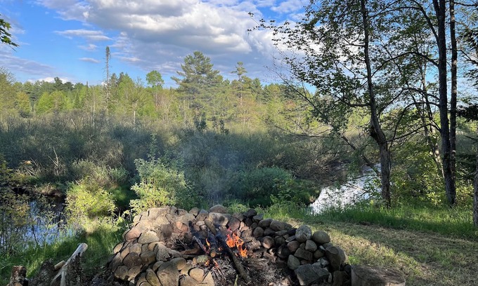 Tupper Lake RV Rental | Camping at its best, private lots located near public beach and restaurants!