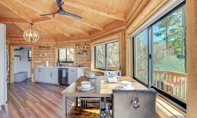 Mount Lemmon Cabin | Cabin w/Views, 3 Mi to Mount Lemmon Ski Valley!