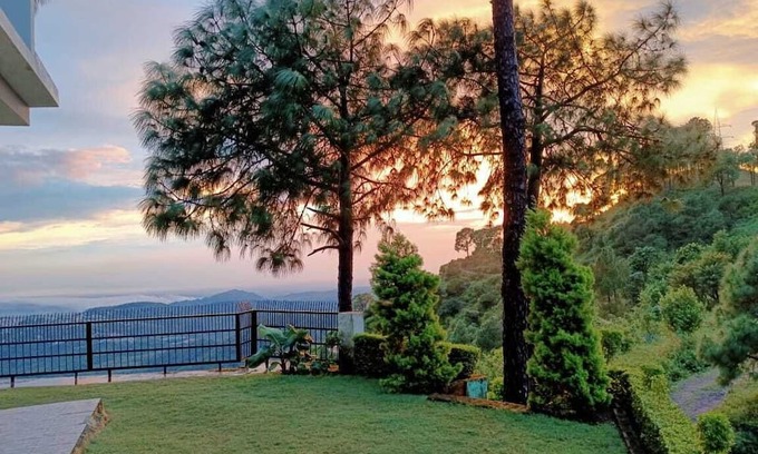 Nahan House | The Fogg, Jamta Secluded Four Bedroom Villa