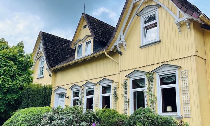 Soltau Apartment | Romantisches Landhaus von 1857 im Herzen der Lüneburger Heide Haustierfreundlich