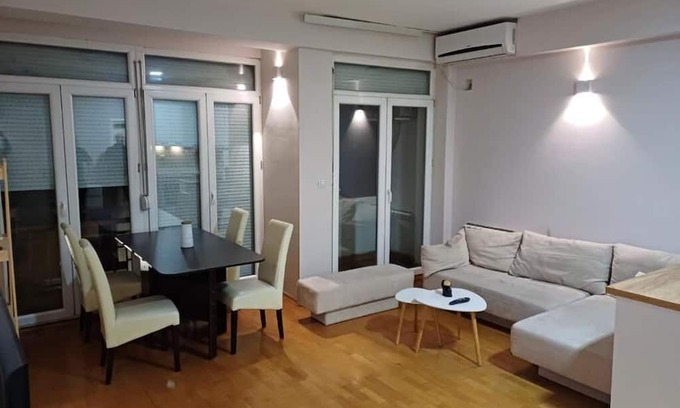 Centar Apartment | Maria's central park apartment