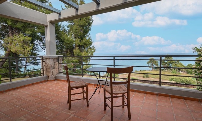 Kriopigi Villa | Villa Kassandra by Rentals Pro