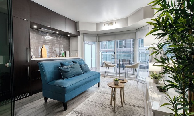 Midtown Toronto House | Yorkville Downtown Toronto