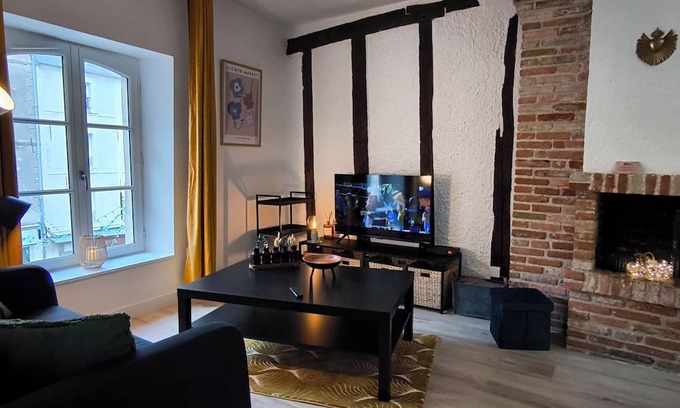 Laon Apartment | Studio vue Cathédrale