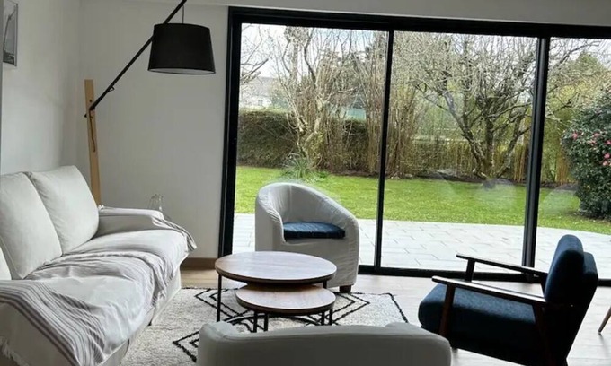 Larmor-Baden House | Vrbo Property