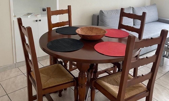 Marly-la-Ville Apartment | Appartement 2 Pièces Proche Paris, Parc Astérix, Aéroport