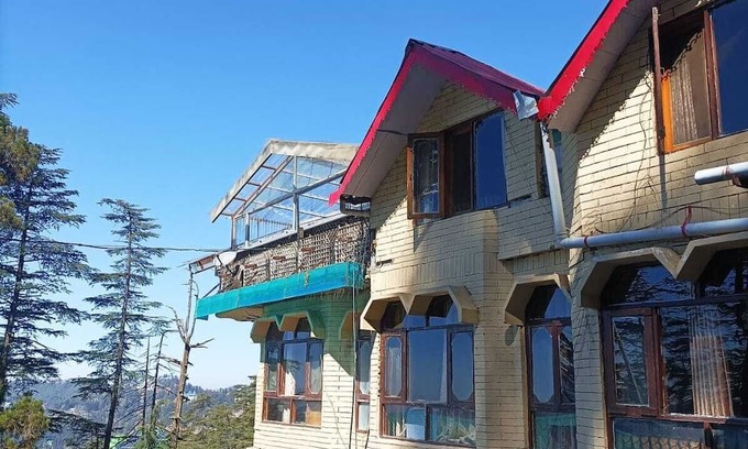 Knollswood Hotel | Hotel Rajat Shimla