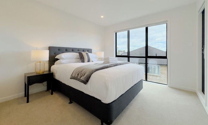 Epsom House | Brand New 4 Bedrooms Townhouse in Auckland Epsom
