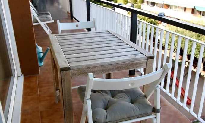 Sant Andreu de Llavaneres Apartment | Sea and pool apt. | 2' walking to train station