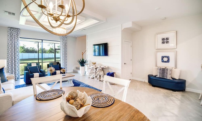 Gateway House | Fort Myers Retreat: Screened Porch & Resort Perks!
