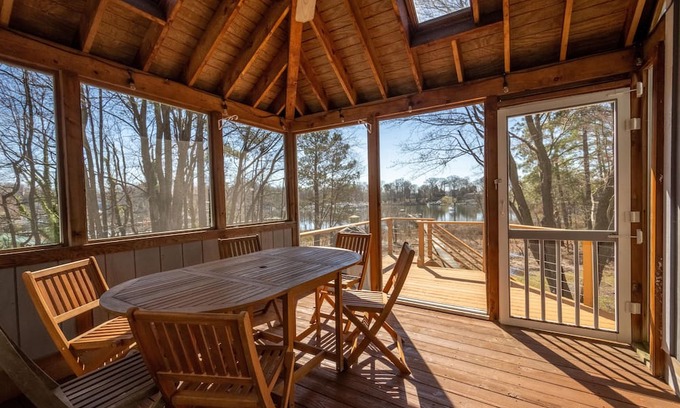 Selby-on-the-Bay Cottage | Waterfront nature retreat, contemporary home w/pier by Annapolis. Pet Friendly!
