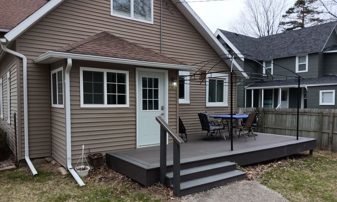 Charlotte House | House located in Charlotte, newly updated, quiet with plenty of room to relax.