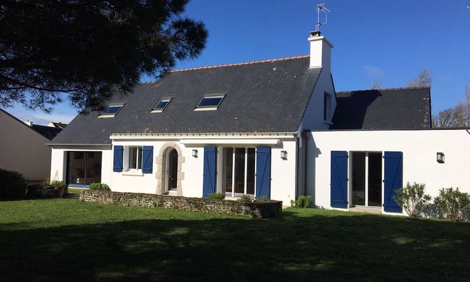 Arzon House | Maison Proche Plage Pour 8 Avec Jardin et Internet
