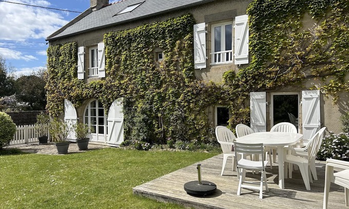 La Trinite-sur-Mer House | Belle Maison Familiale à Proximité des Plages