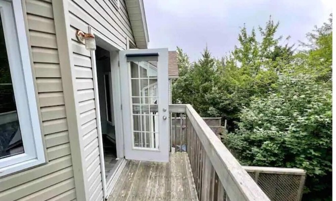 Bedford House | Central Bedford Home