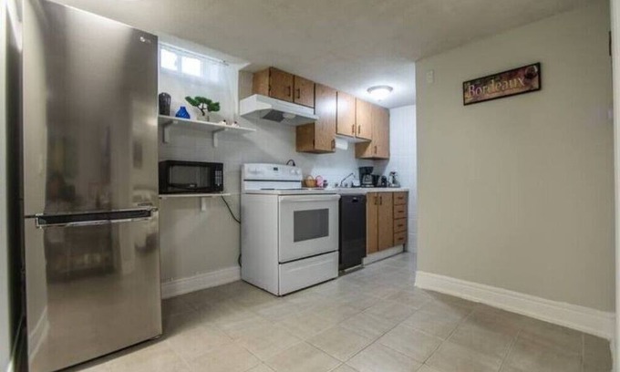 Kawartha Lakes Apartment | Country retreat- Tree farm stay