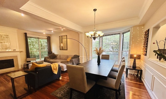 Lowes Island House | Peaceful and Cozy near Algonkian Parks, IAD Airport, Washington DC