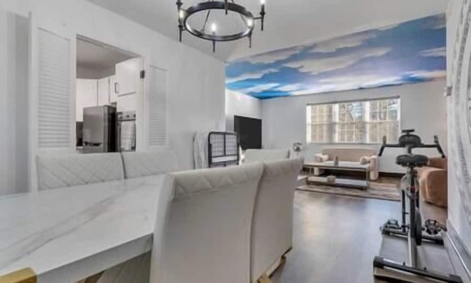 Tuscany - Canterbury Apartment | Roland park Customized Apartment