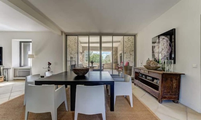 Saint-Privat-de-Champclos House | Le Mas de Champclos