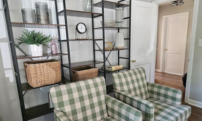 National Hills House | Azalea 4Bed Walk to Aug National