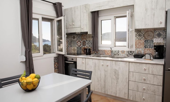 Leros House | Bright Heaven. Near the Marina and the Port in Lakki with a wonderful sea view.