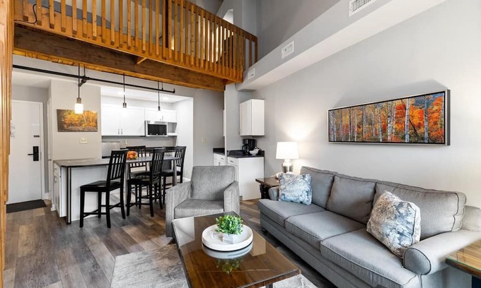 Wintergreen Condo | Mountain Inn Lodge 61 with Wintergreen Advantage