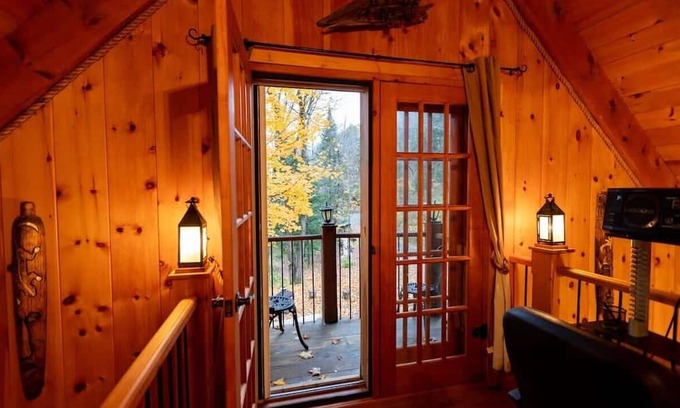 Pointe-au-Chene Ski Chalet | Bois Rond / Sauna / Lac