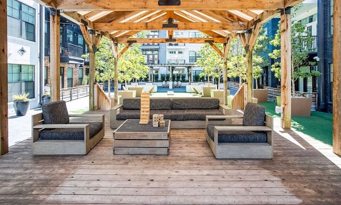 Rolling Mill Hill Apartment | Groovy Nashville: Parking, Pool, Gym, Terrace. So close to Broadway & Downtown!