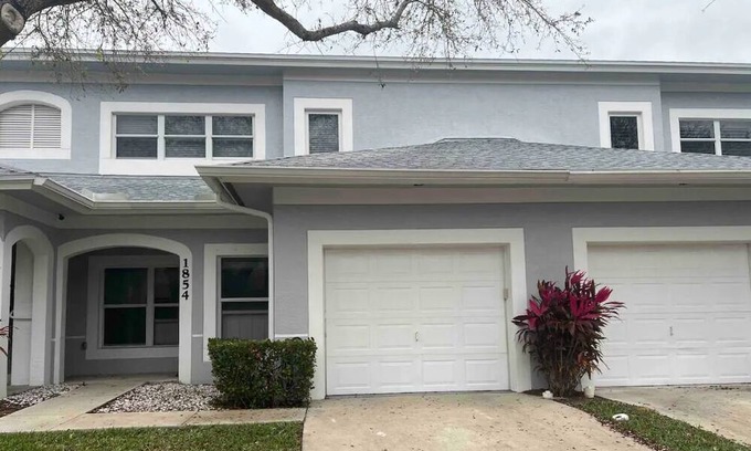 Fort Pierce Condo | Clean Getaway