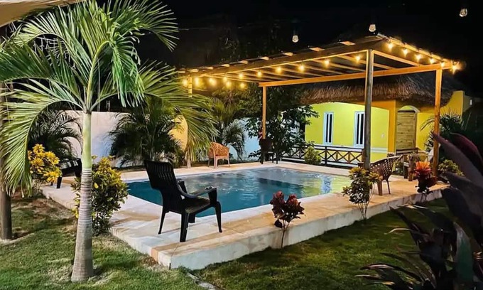 El Paredon Villa | Villa Franco