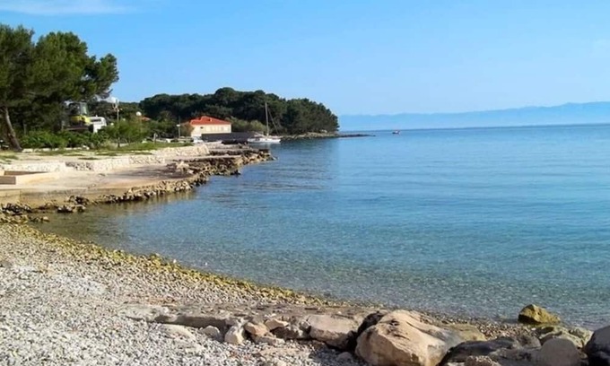 Batalaza Apartment | Apartment Renatare - close to the sea with parking: A1(2+1) - Ugljan, Island Ugljan, Croatia